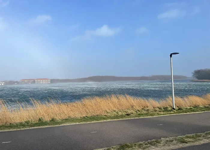 Vakantiewoning 100M Van Het Strand Met 1 Slaapkamer