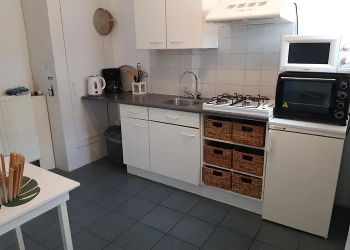 Vakantiewoning 100M Van Het Strand Met 1 Slaapkamer